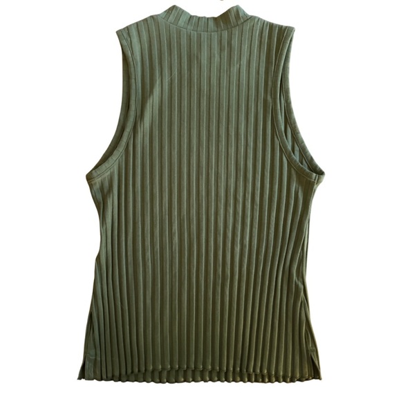 Women’s A New Day Sleeveless Ribbed Mock Neck Tank Top Green | Size M - Picture 5 of 7